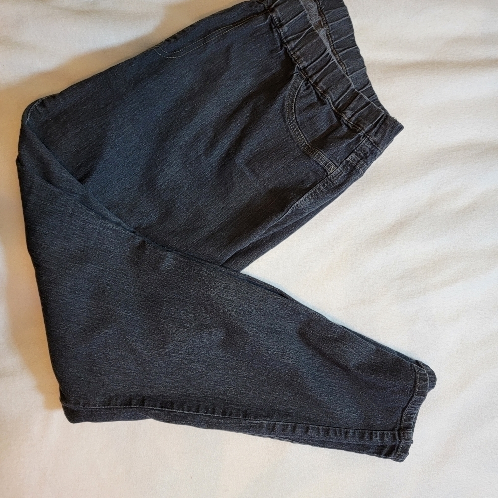 Forever 21 plus size 20 jeans with elastic waist